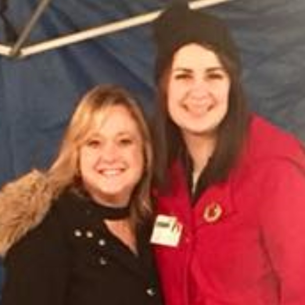 Meet your Posher, Courtney